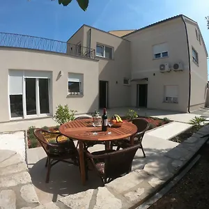 faveria-apartments.in-istria.net/
